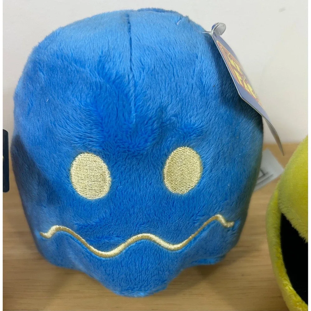 Bandai Namco Pac-Man Battle Royale Plush Set of 3 Red Blue Yellow Toy Factory 4